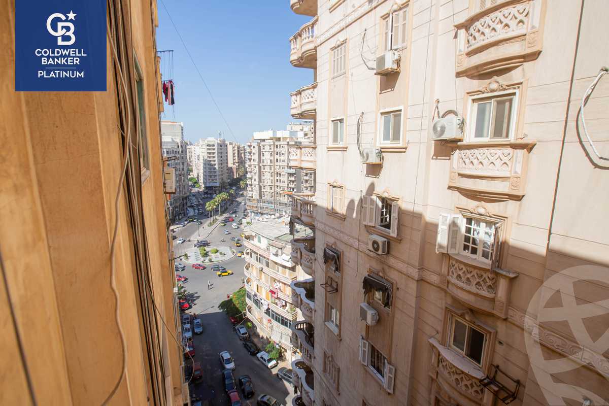 https://aqarmap.com.eg/en/listing/4903131-for-sale-alexandria-smouha-tout-ankh-amoun-st