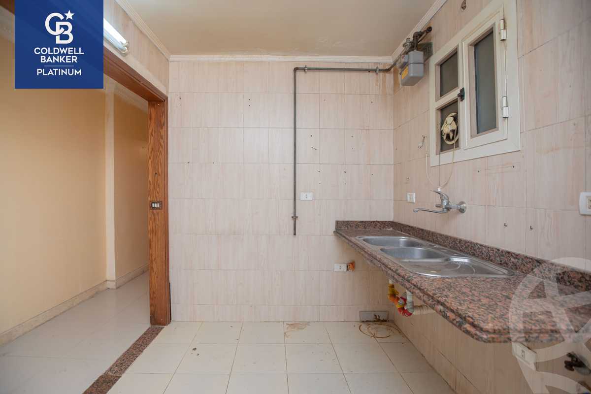 https://aqarmap.com.eg/ar/listing/4910243-for-sale-alexandria-ganaklis-shr-mrtdy-bsh