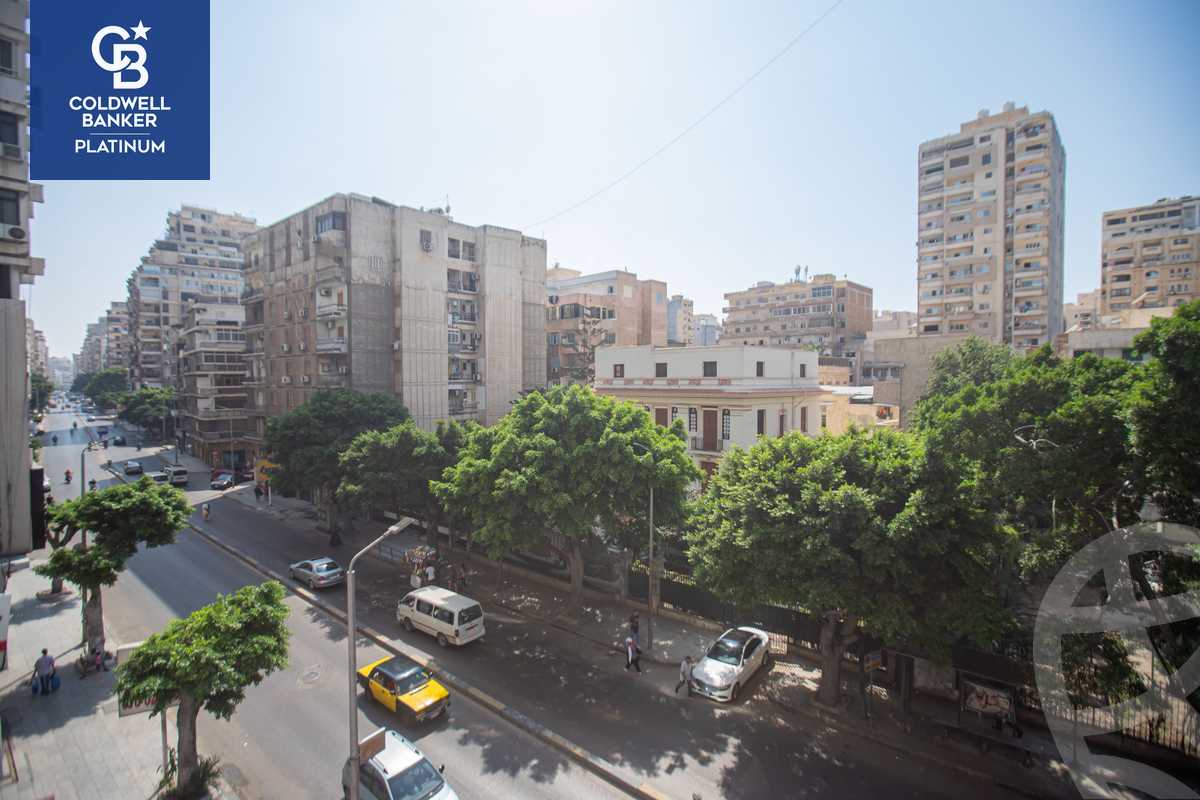 https://aqarmap.com.eg/ar/listing/4950947-for-sale-alexandria-glim-shr-bw-qyr-tryq-lhry