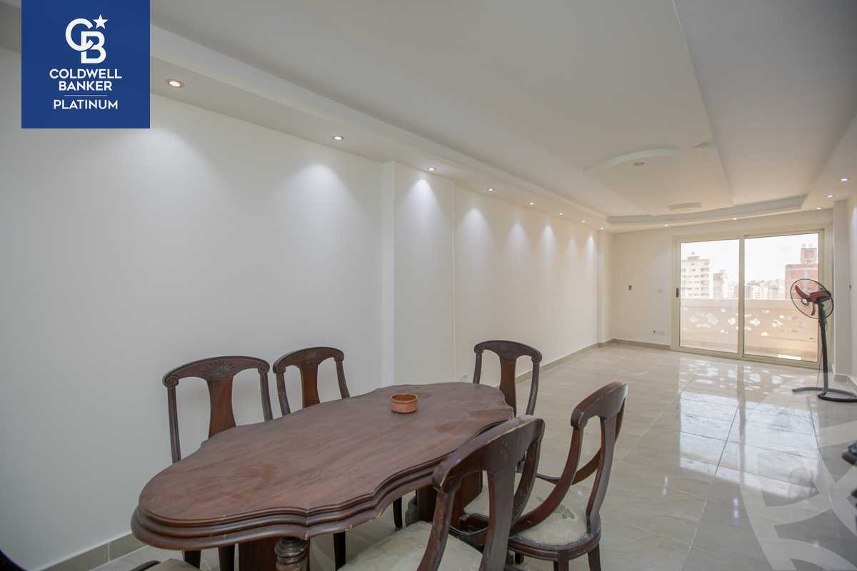 https://aqarmap.com.eg/ar/listing/4977114-for-sale-alexandria-ganaklis-shr-mrtdy-bsh