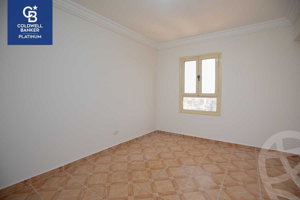 https://aqarmap.com.eg/ar/listing/4977114-for-sale-alexandria-ganaklis-shr-mrtdy-bsh
