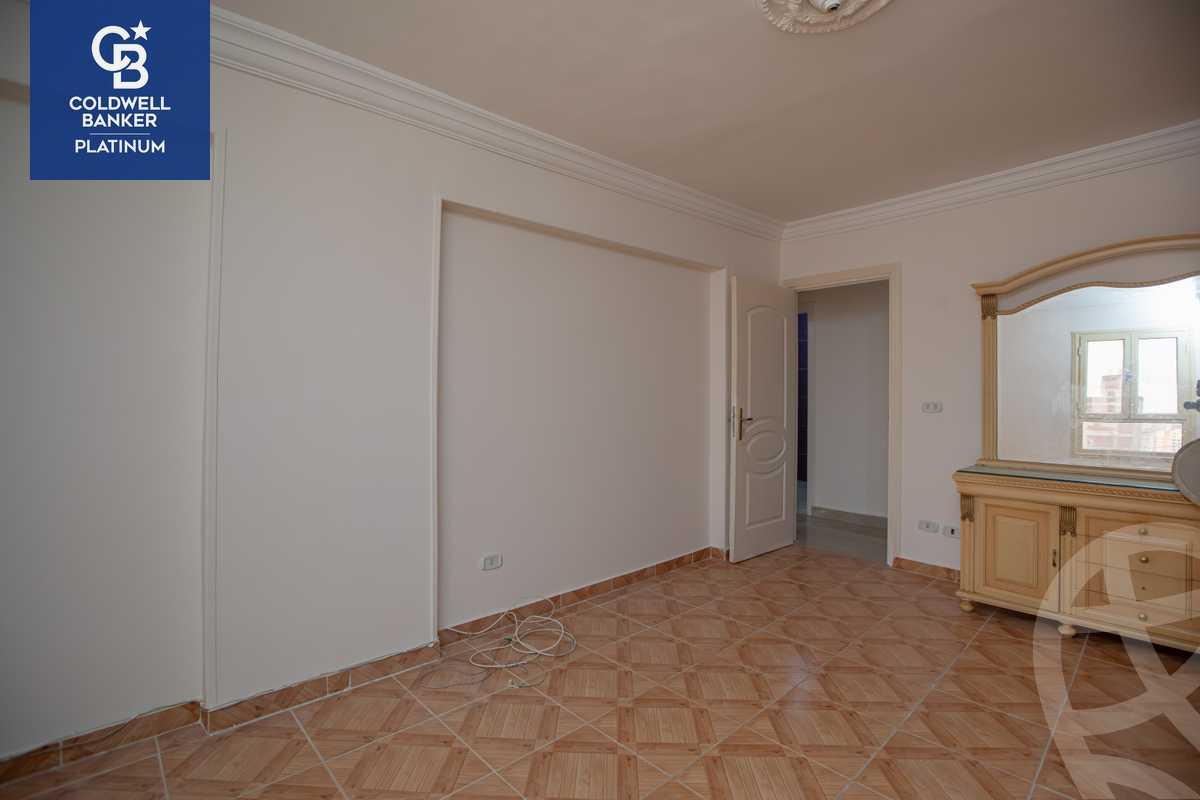 https://aqarmap.com.eg/ar/listing/4977114-for-sale-alexandria-ganaklis-shr-mrtdy-bsh