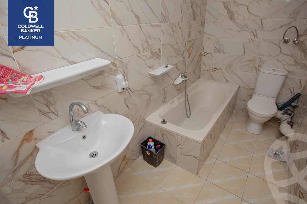 https://aqarmap.com.eg/ar/listing/4977114-for-sale-alexandria-ganaklis-shr-mrtdy-bsh