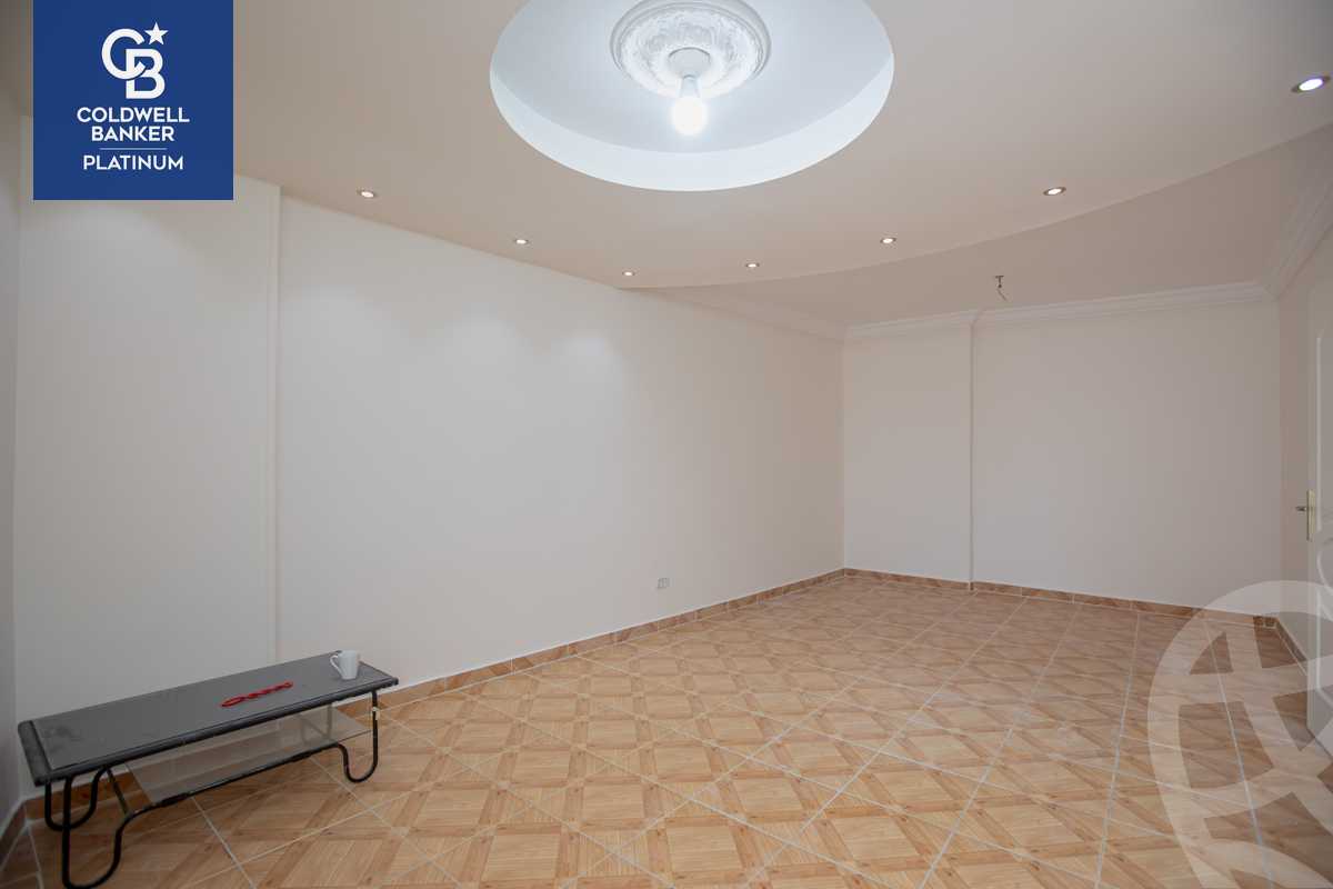 https://aqarmap.com.eg/ar/listing/4977114-for-sale-alexandria-ganaklis-shr-mrtdy-bsh