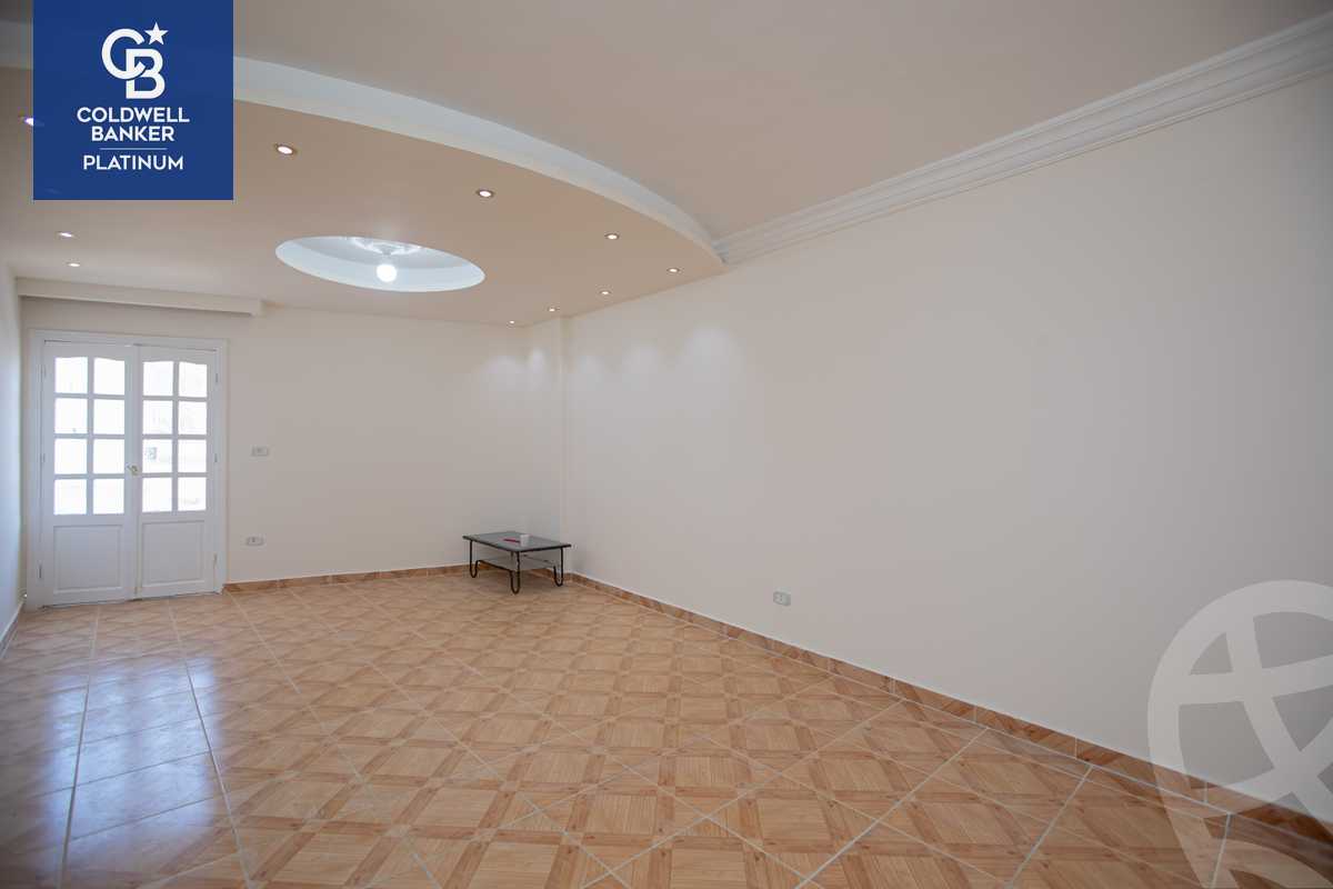 https://aqarmap.com.eg/ar/listing/4977114-for-sale-alexandria-ganaklis-shr-mrtdy-bsh