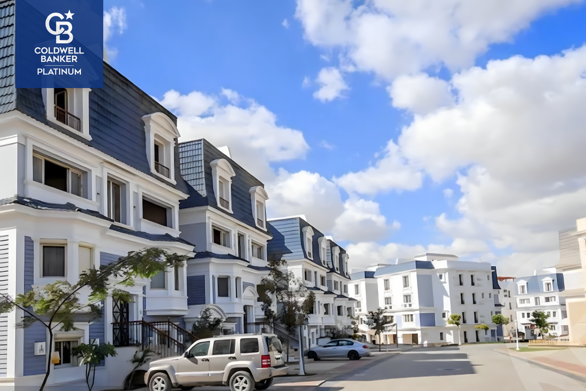 https://aqarmap.com.eg/en/listing/5288374-for-sale-cairo-new-cairo-compounds-mountain-view-hyde-park