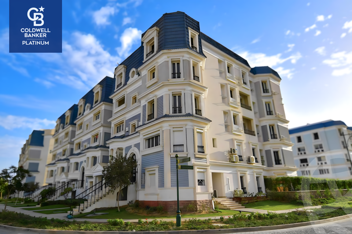 https://aqarmap.com.eg/en/listing/5288374-for-sale-cairo-new-cairo-compounds-mountain-view-hyde-park