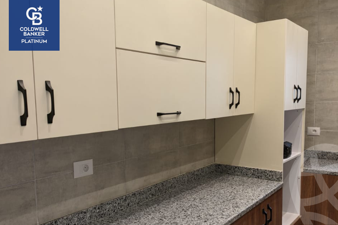 https://aqarmap.com.eg/en/listing/5314333-for-sale-cairo-new-cairo-compounds-galleria-moon-valley