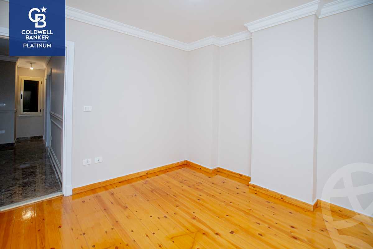 https://aqarmap.com.eg/ar/listing/5367598-for-sale-alexandria-kafr-abdo-shr-lsyd-skyn-bnt-lhsyn