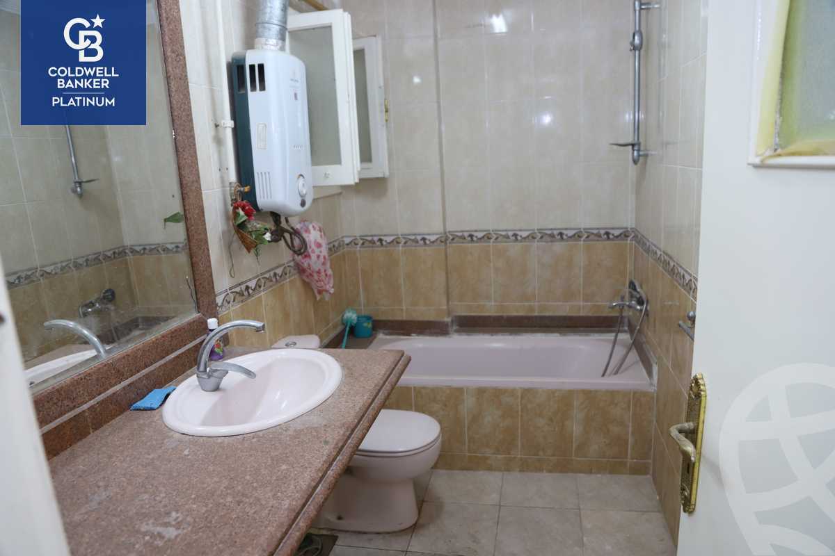 https://aqarmap.com.eg/en/listing/5367911-for-sale-alexandria-ganaklis