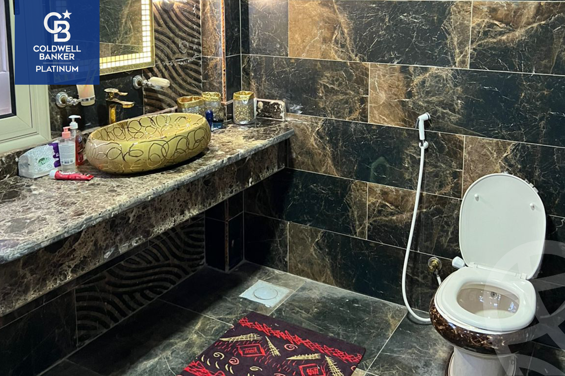 https://aqarmap.com.eg/en/listing/5392894-for-sale-cairo-el-sheikh-zayed-city-alex-cairo-desert-road-kmbwnd-fy-tryq-skndry-lshrwy