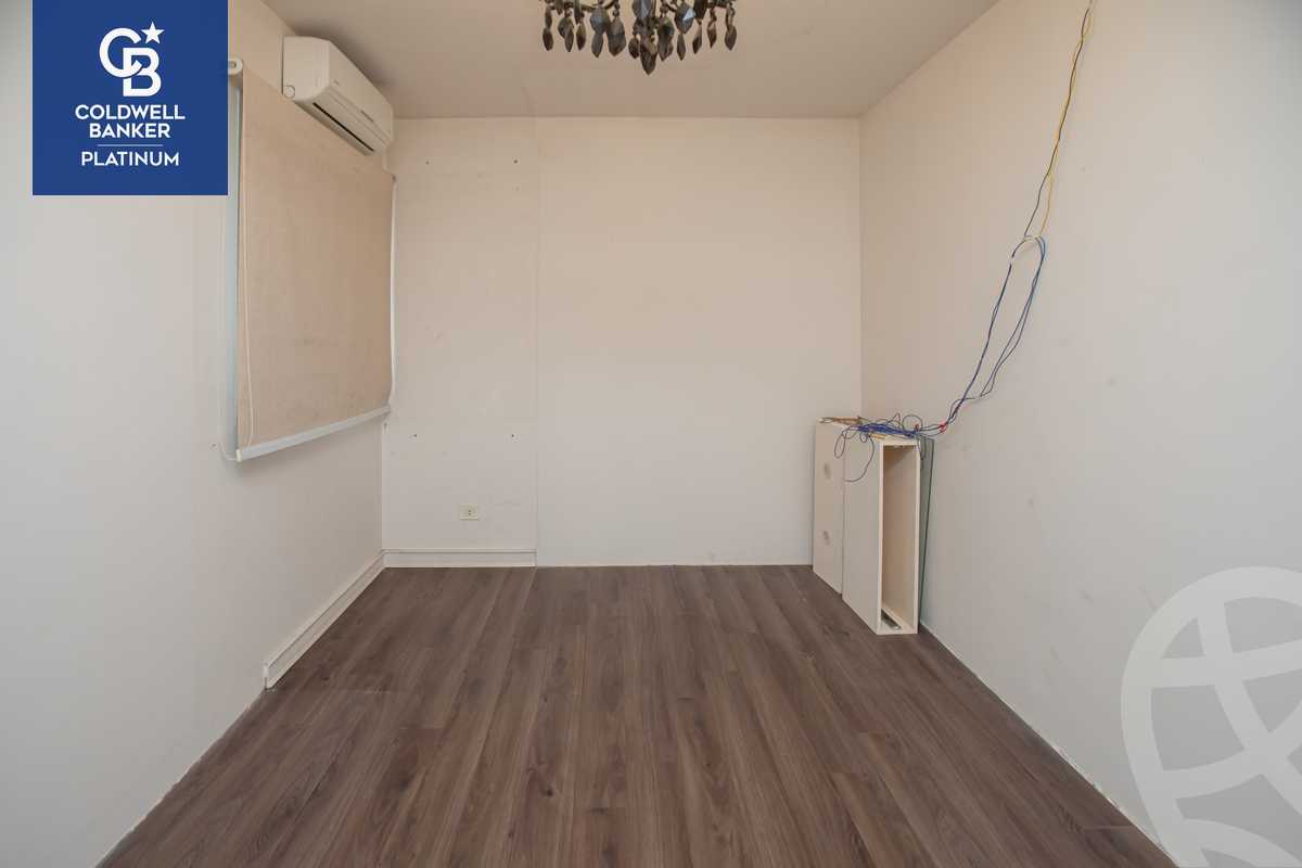 https://aqarmap.com.eg/en/listing/5420679-for-sale-alexandria-ganaklis-shr-bw-qyr-tryq-lhry