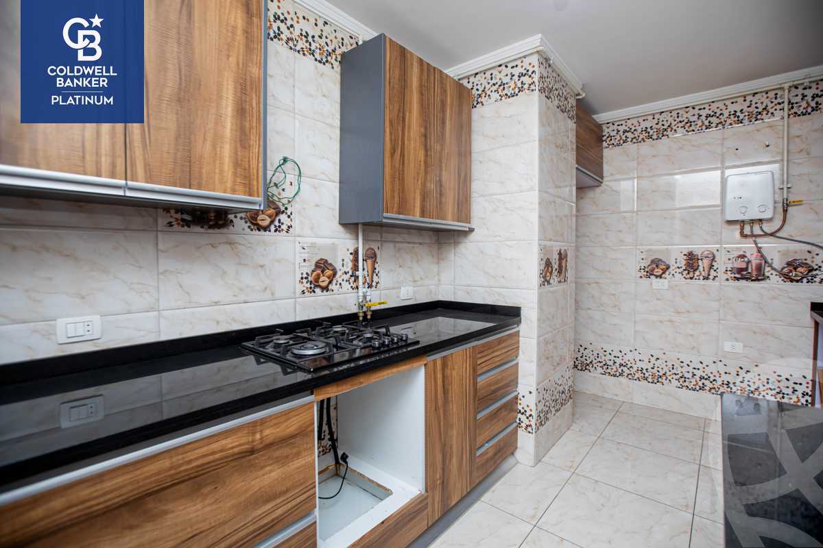 https://aqarmap.com.eg/ar/listing/5491181-for-sale-alexandria-sporting-abou-quer-st