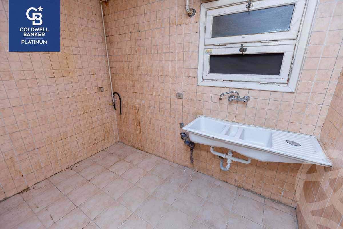 https://aqarmap.com.eg/en/listing/5563229-for-sale-alexandria-smouha-victor-amanoiel-square