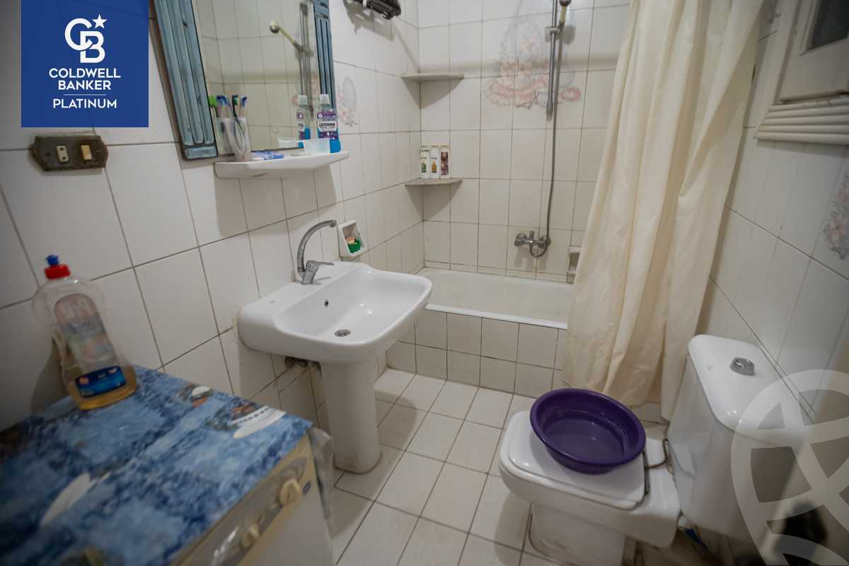 https://aqarmap.com.eg/en/listing/5586934-for-sale-alexandria-lauran-alexandria-lauran-abd-el-khalik-tharwat-st