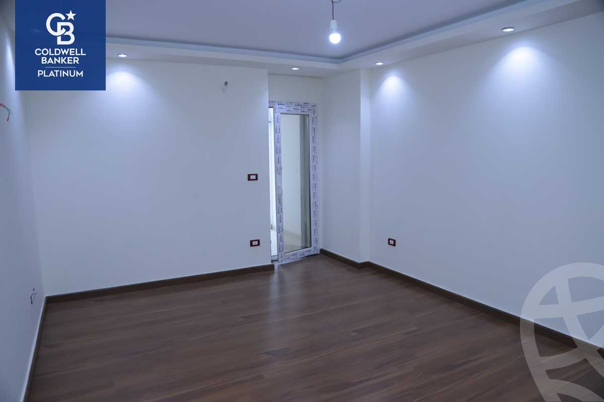 https://aqarmap.com.eg/en/listing/5616362-for-sale-alexandria-smouha-hasan-allam-st