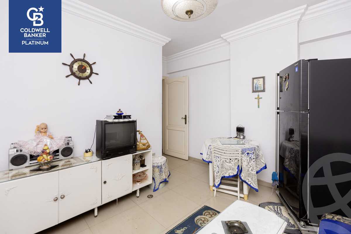 https://aqarmap.com.eg/ar/listing/5616796-for-sale-alexandria-zezenia-mostafa-abd-el-razik-st