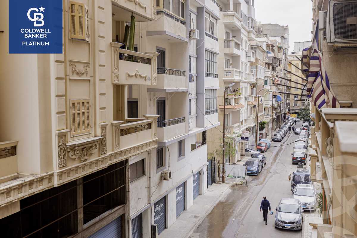 https://aqarmap.com.eg/ar/listing/5616796-for-sale-alexandria-zezenia-mostafa-abd-el-razik-st