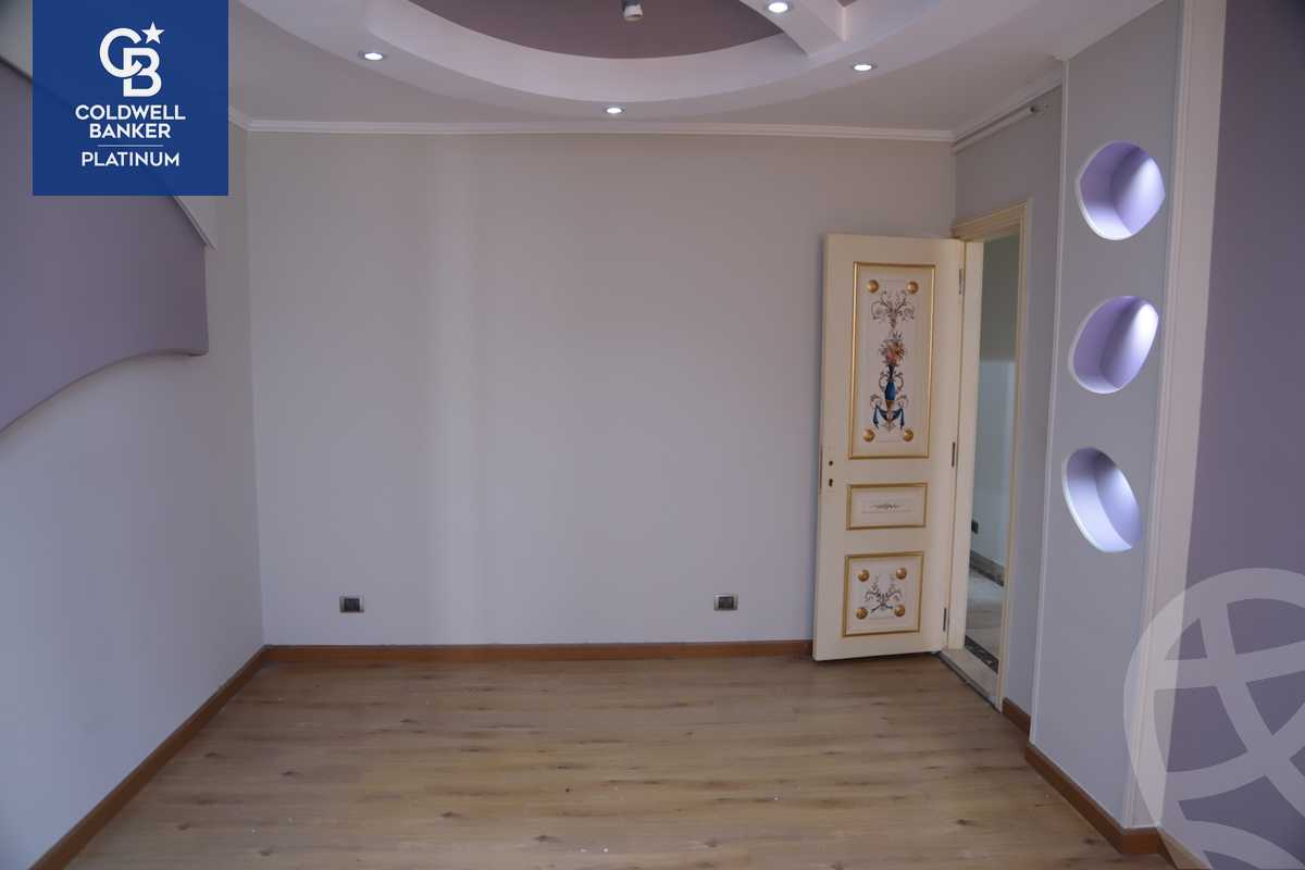 https://aqarmap.com.eg/ar/listing/5626635-for-sale-alexandria-sporting-shr-bwr-s-yd