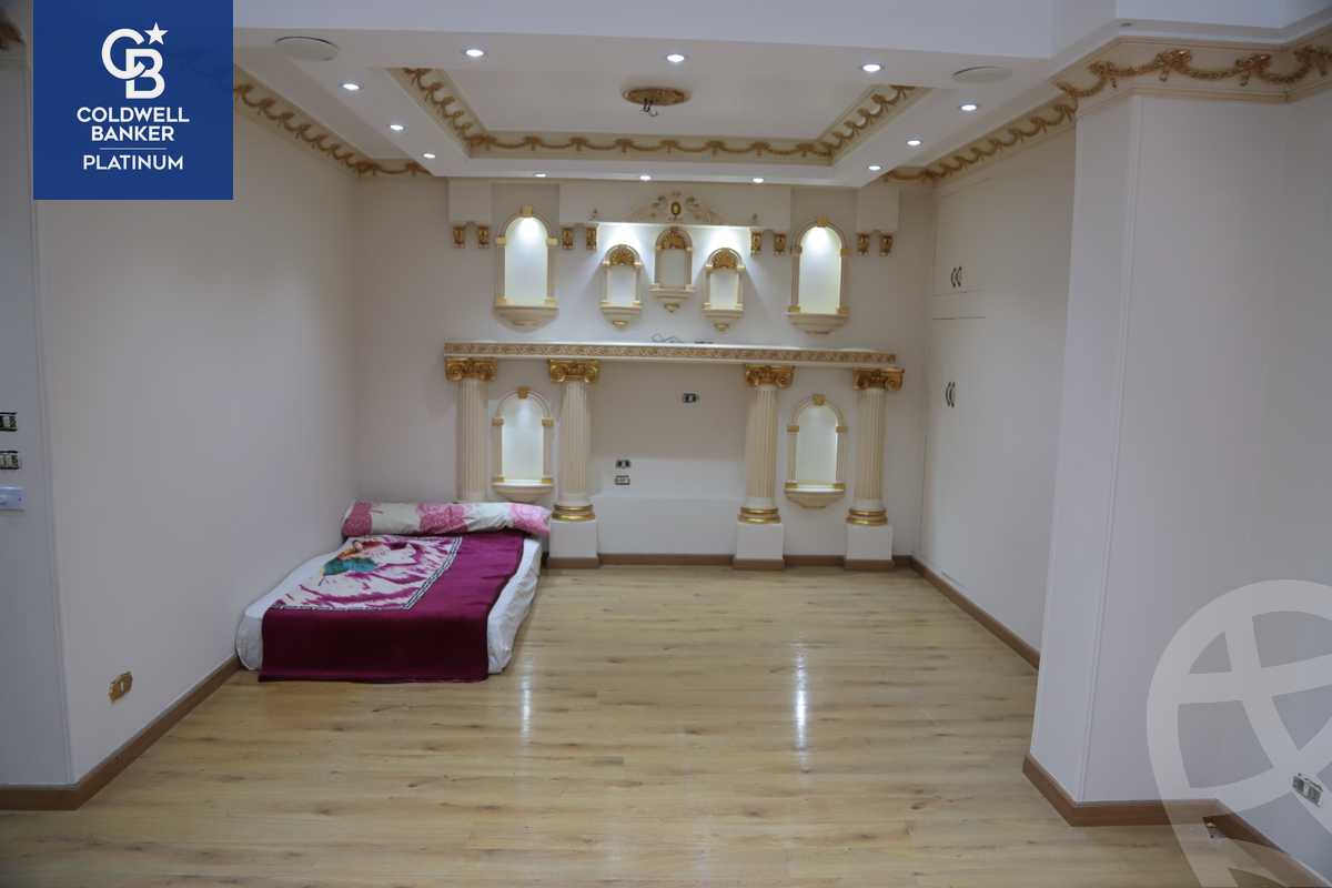https://aqarmap.com.eg/ar/listing/5626635-for-sale-alexandria-sporting-shr-bwr-s-yd
