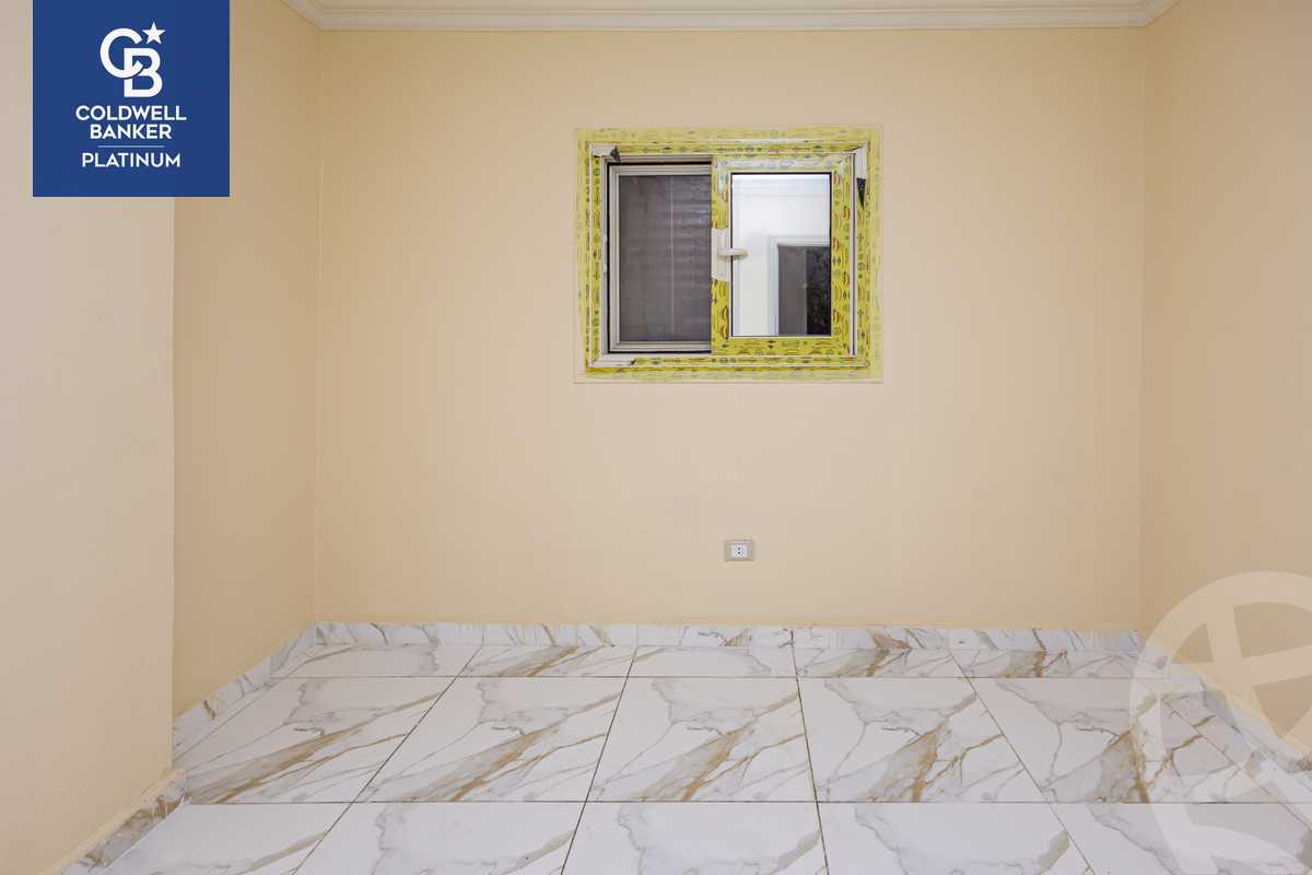 https://aqarmap.com.eg/ar/listing/5657845-for-sale-alexandria-moharram-bey-moharram-bek-st