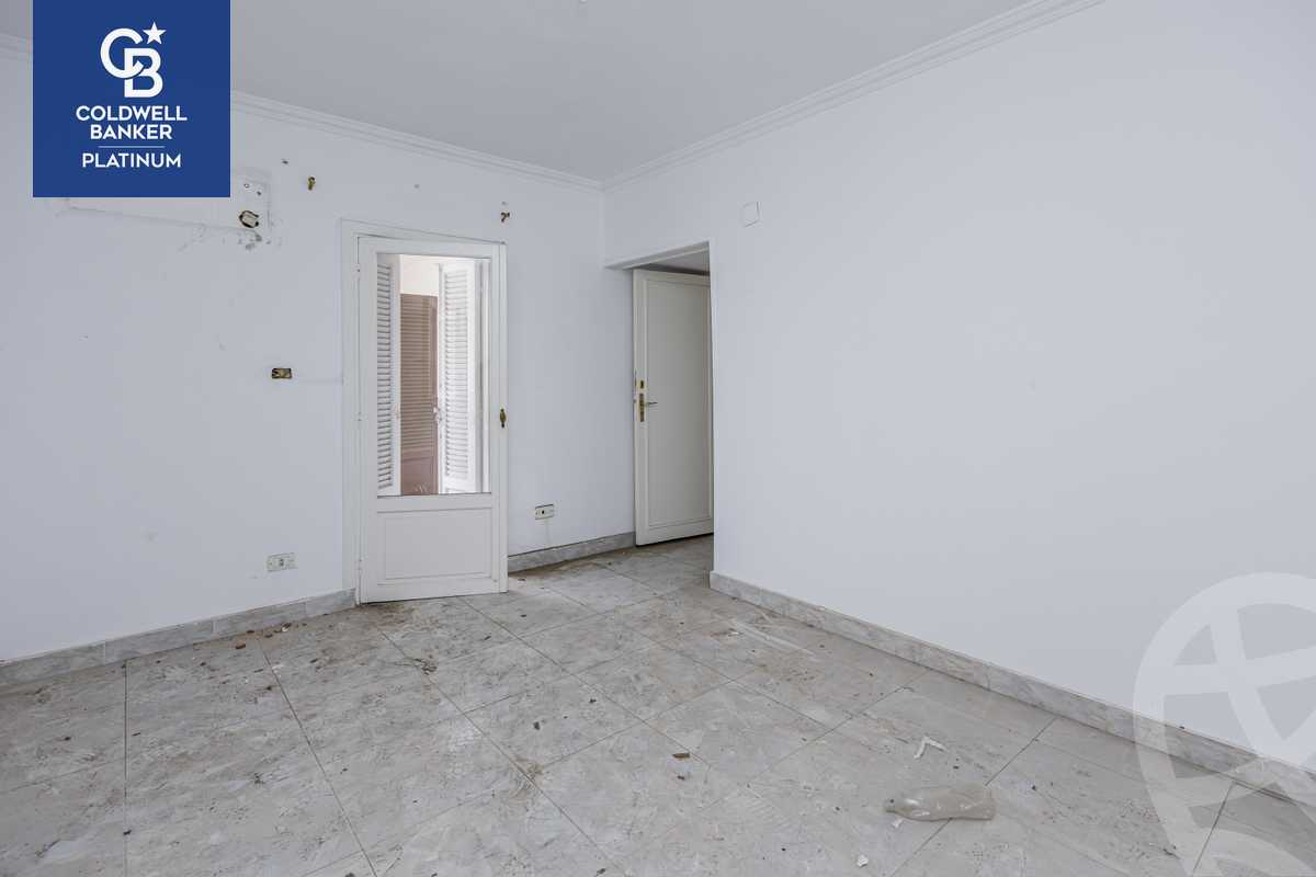 https://aqarmap.com.eg/ar/listing/5665385-for-sale-alexandria-roshdy-al-moaaskar-al-romani-st