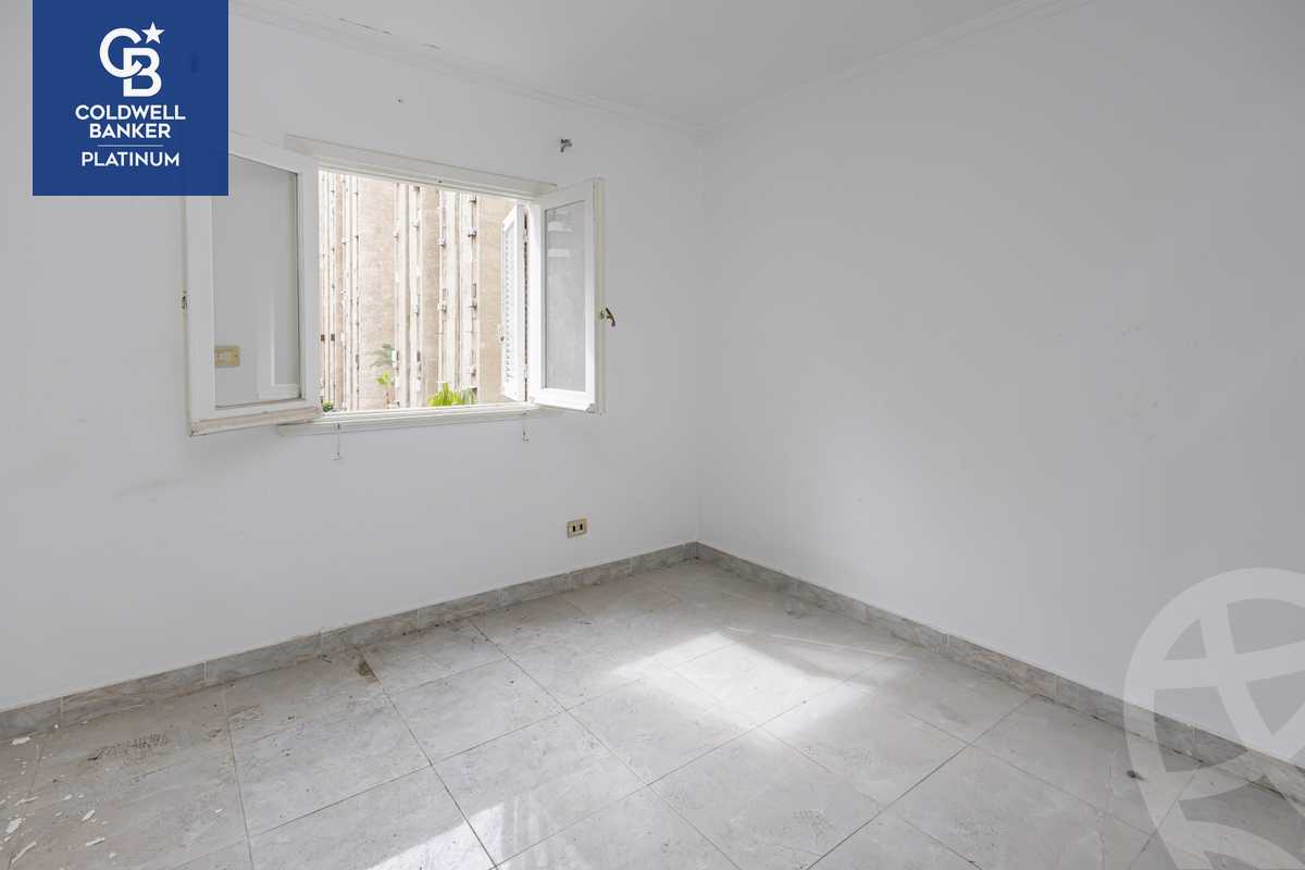 https://aqarmap.com.eg/ar/listing/5665385-for-sale-alexandria-roshdy-al-moaaskar-al-romani-st