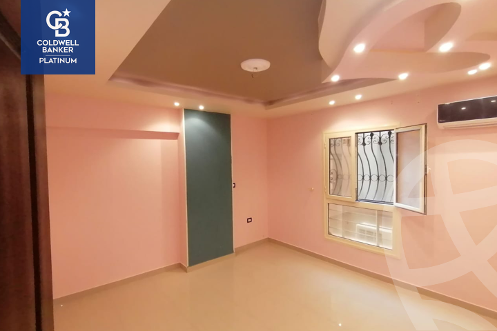 https://aqarmap.com.eg/en/listing/5668255-for-sale-alexandria-sn-styfnw-abd-el-salam-aref-st