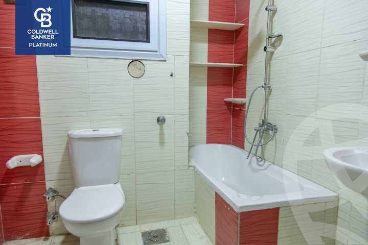 https://aqarmap.com.eg/ar/listing/5688242-for-sale-alexandria-sydy-bshr-sydy-bshr-bhry-gamal-abd-el-nasir-st