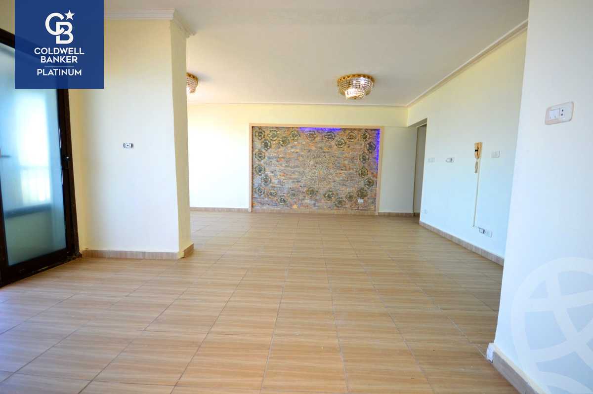 https://aqarmap.com.eg/ar/listing/5728956-for-sale-alexandria-sydy-bshr-sydy-bshr-bhry-gamal-abd-el-nasir-st