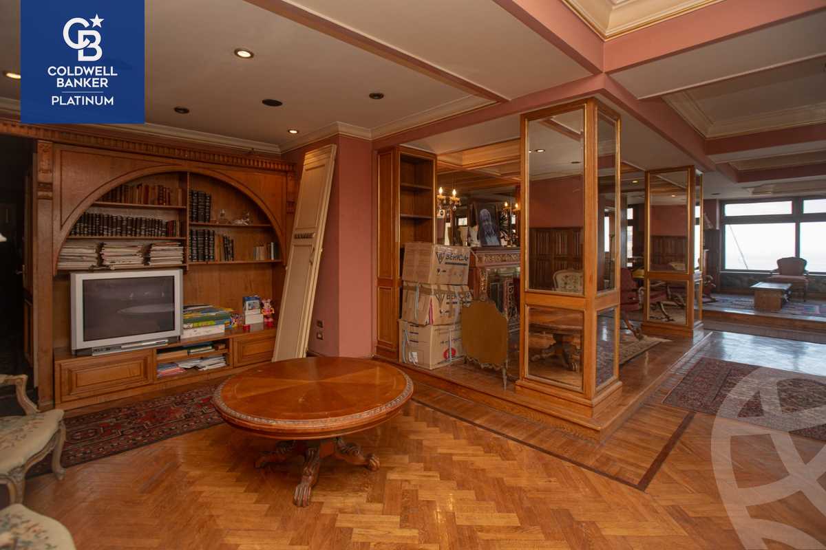 https://aqarmap.com.eg/ar/listing/5740686-for-sale-alexandria-el-chatby-port-said-street
