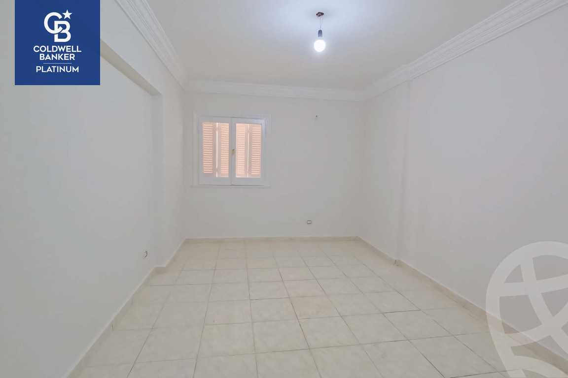 https://aqarmap.com.eg/en/listing/5741446-for-sale-alexandria-camp-cesar