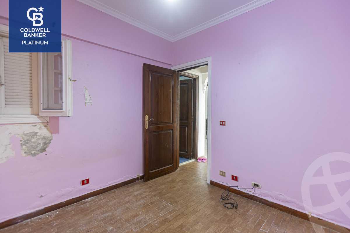 https://aqarmap.com.eg/ar/listing/5774875-for-sale-alexandria-smouha-tout-ankh-amoun-st