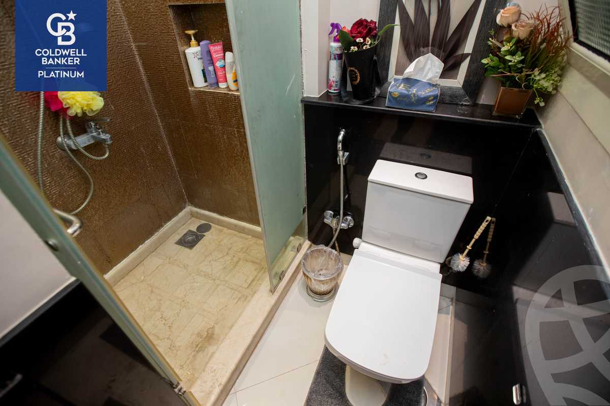 https://aqarmap.com.eg/ar/listing/5789324-for-sale-alexandria-glim-shr-ljysh