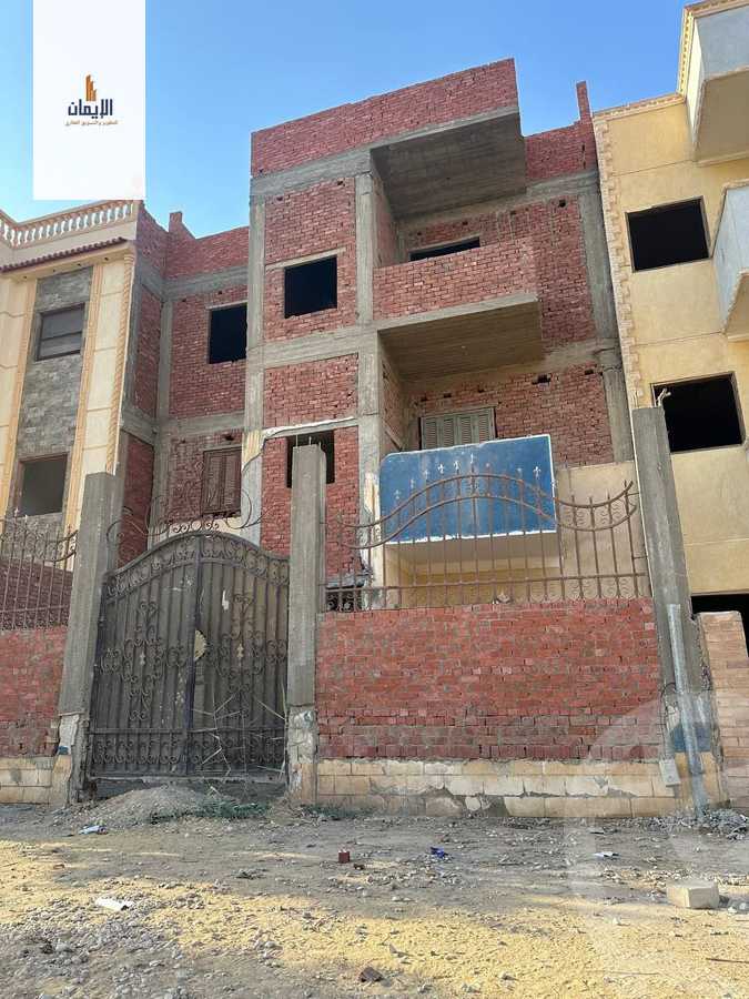 https://aqarmap.com.eg/ar/listing/5050025-for-sale-cairo-6th-of-october-hadaeq-october-ebni-betak-4