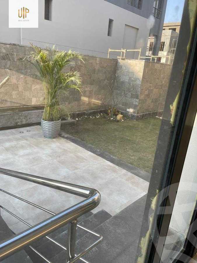 https://aqarmap.com.eg/en/listing/3442754-for-sale-cairo-new-cairo-compounds-compounds-in-new-cairo