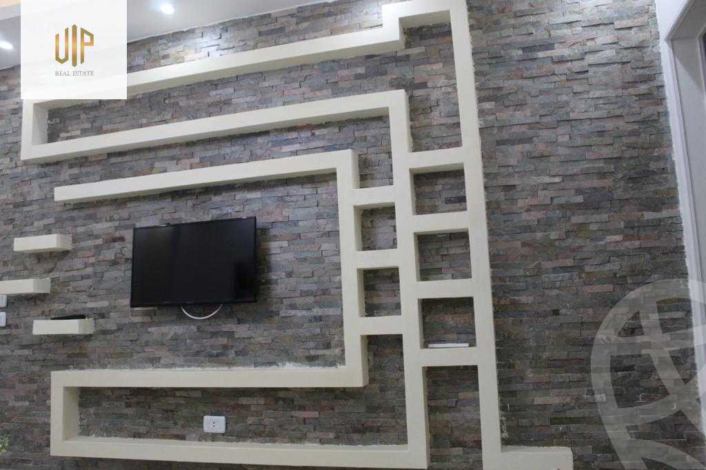 https://aqarmap.com.eg/ar/listing/3915045-for-rent-cairo-new-cairo-compounds-midtown
