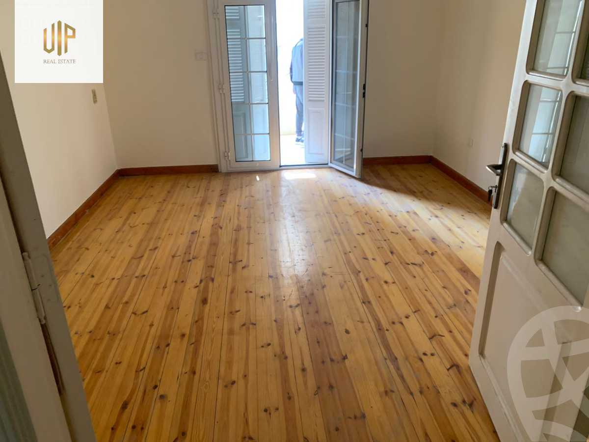 https://aqarmap.com.eg/ar/listing/4034811-for-sale-cairo-new-cairo-ltjm-lkhms-el-choueifat-al-shouyfat-st