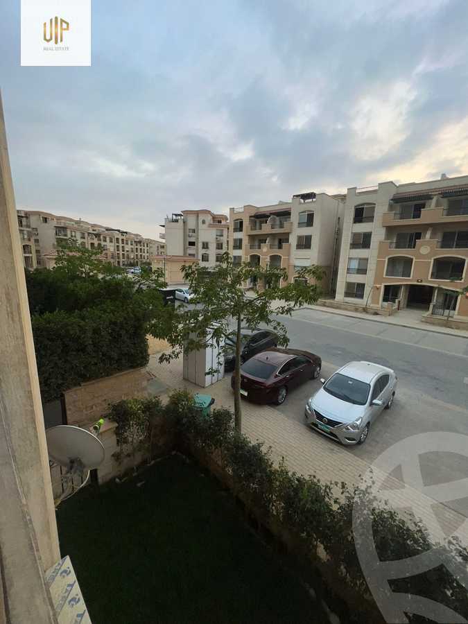 https://aqarmap.com.eg/en/listing/4066710-for-sale-cairo-new-cairo-compounds-stwn-ryzydns-by-ar-y-llttwyr
