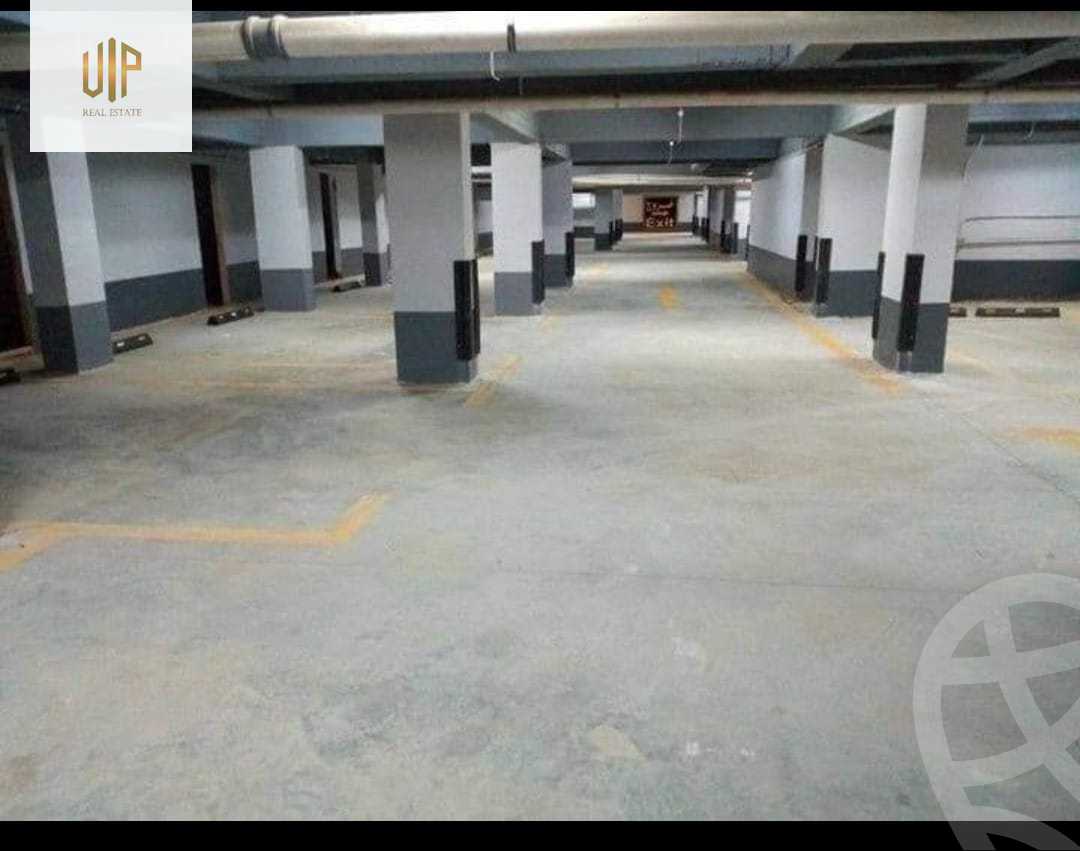 https://aqarmap.com.eg/en/listing/4069377-for-sale-cairo-new-cairo-compounds-galleria-moon-valley