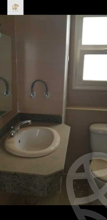 https://aqarmap.com.eg/en/listing/4069397-for-sale-cairo-new-cairo-compounds-jyd