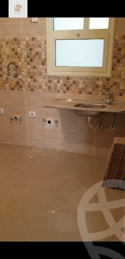 https://aqarmap.com.eg/en/listing/4069397-for-sale-cairo-new-cairo-compounds-jyd