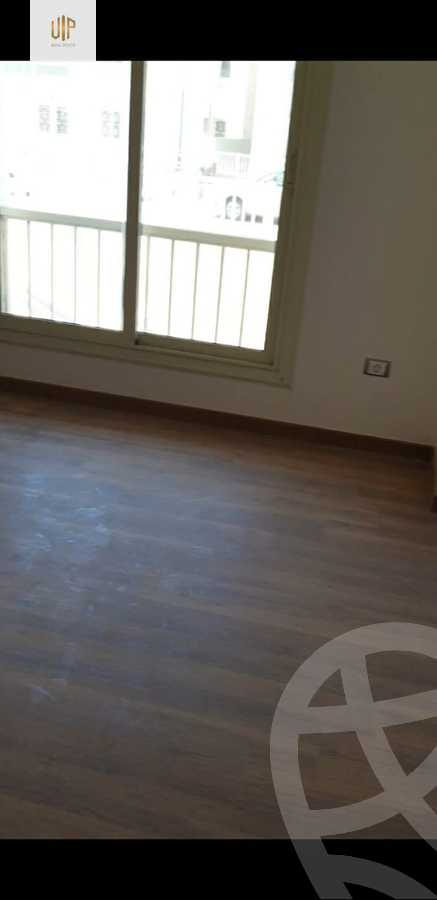 https://aqarmap.com.eg/en/listing/4069397-for-sale-cairo-new-cairo-compounds-jyd