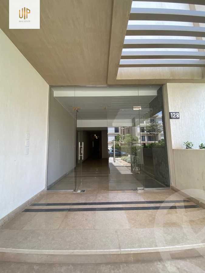 https://aqarmap.com.eg/ar/listing/4069438-for-rent-cairo-new-cairo-compounds-fifth-square