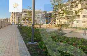 https://aqarmap.com.eg/en/listing/4071498-for-sale-cairo-new-cairo-compounds-jyd