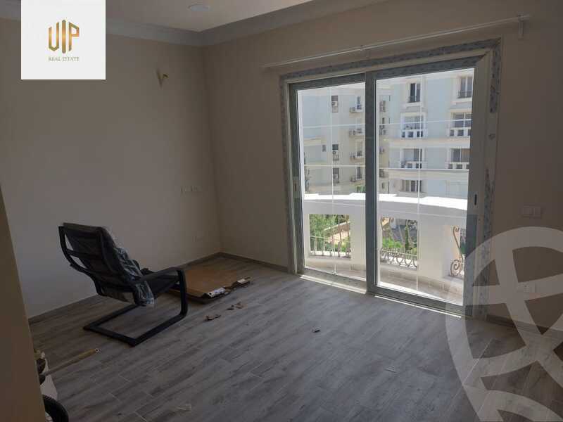 https://aqarmap.com.eg/en/listing/4071570-for-sale-cairo-new-cairo-compounds-mountain-view-hyde-park