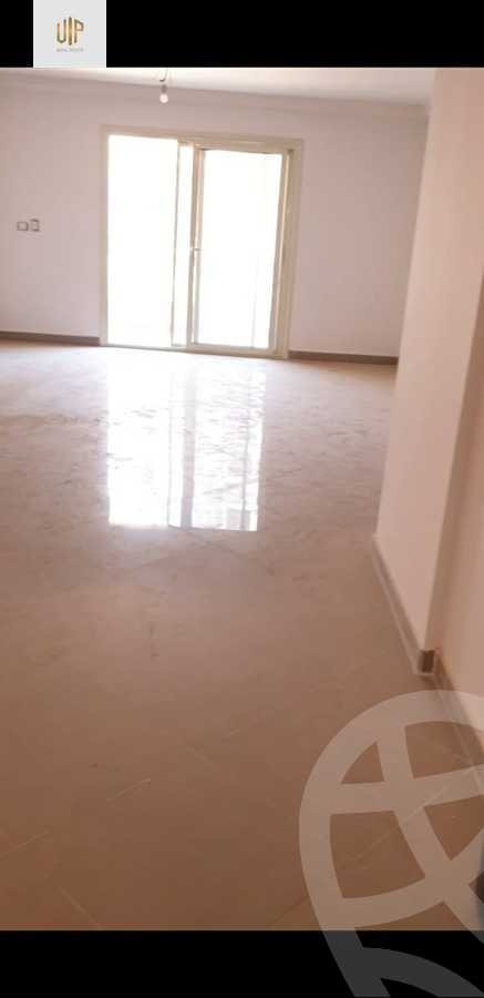 https://aqarmap.com.eg/en/listing/4075373-for-sale-cairo-new-cairo-compounds-jyd