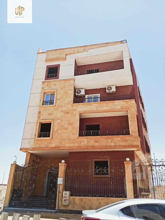 https://aqarmap.com.eg/en/listing/4090372-for-sale-cairo-new-cairo-jml-bd-lnsr