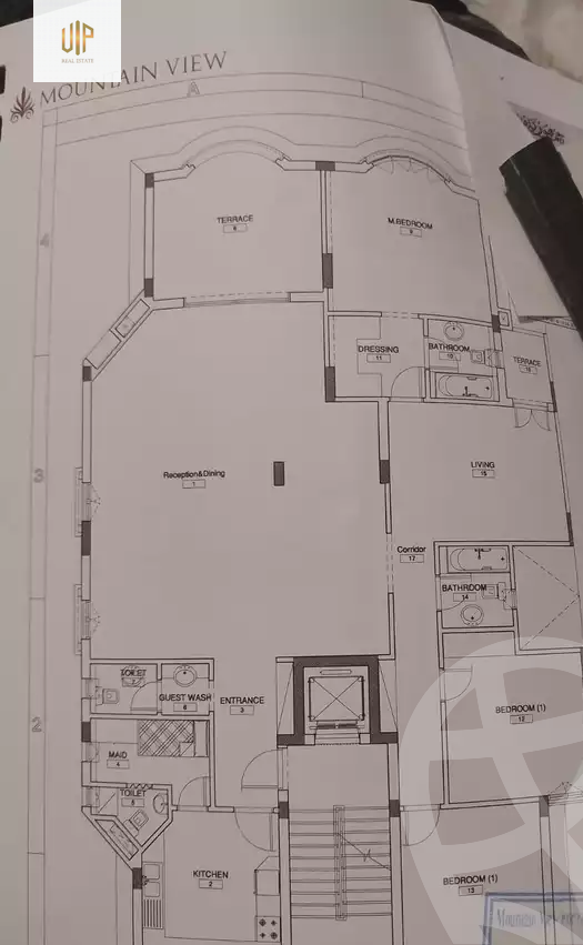 https://aqarmap.com.eg/en/listing/4093076-for-sale-cairo-new-cairo-compounds-mountain-view-hyde-park