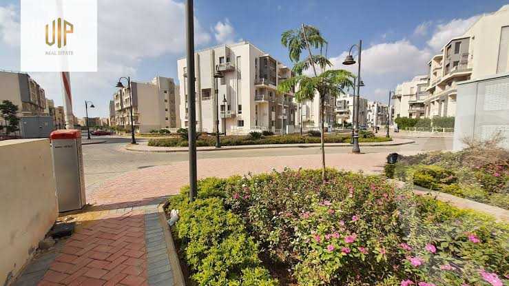 https://aqarmap.com.eg/ar/listing/4094145-for-sale-cairo-new-cairo-compounds-jyd